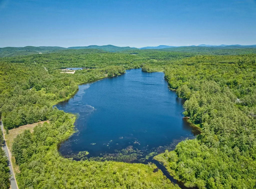 236-43 Stocker Pond Road Grantham NH 03753