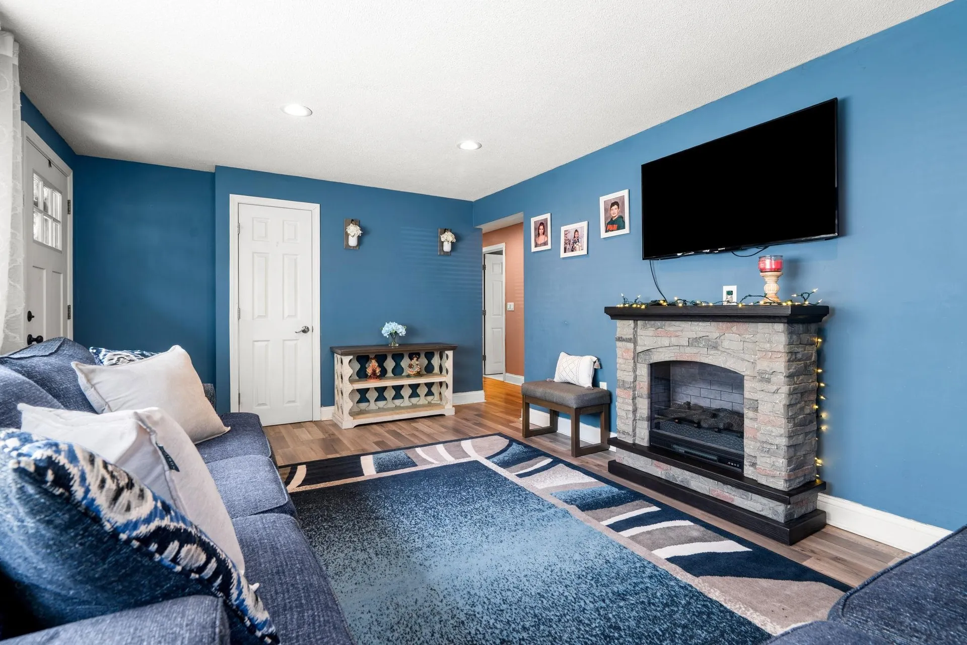 17 Cedar Street Hudson NH 03051