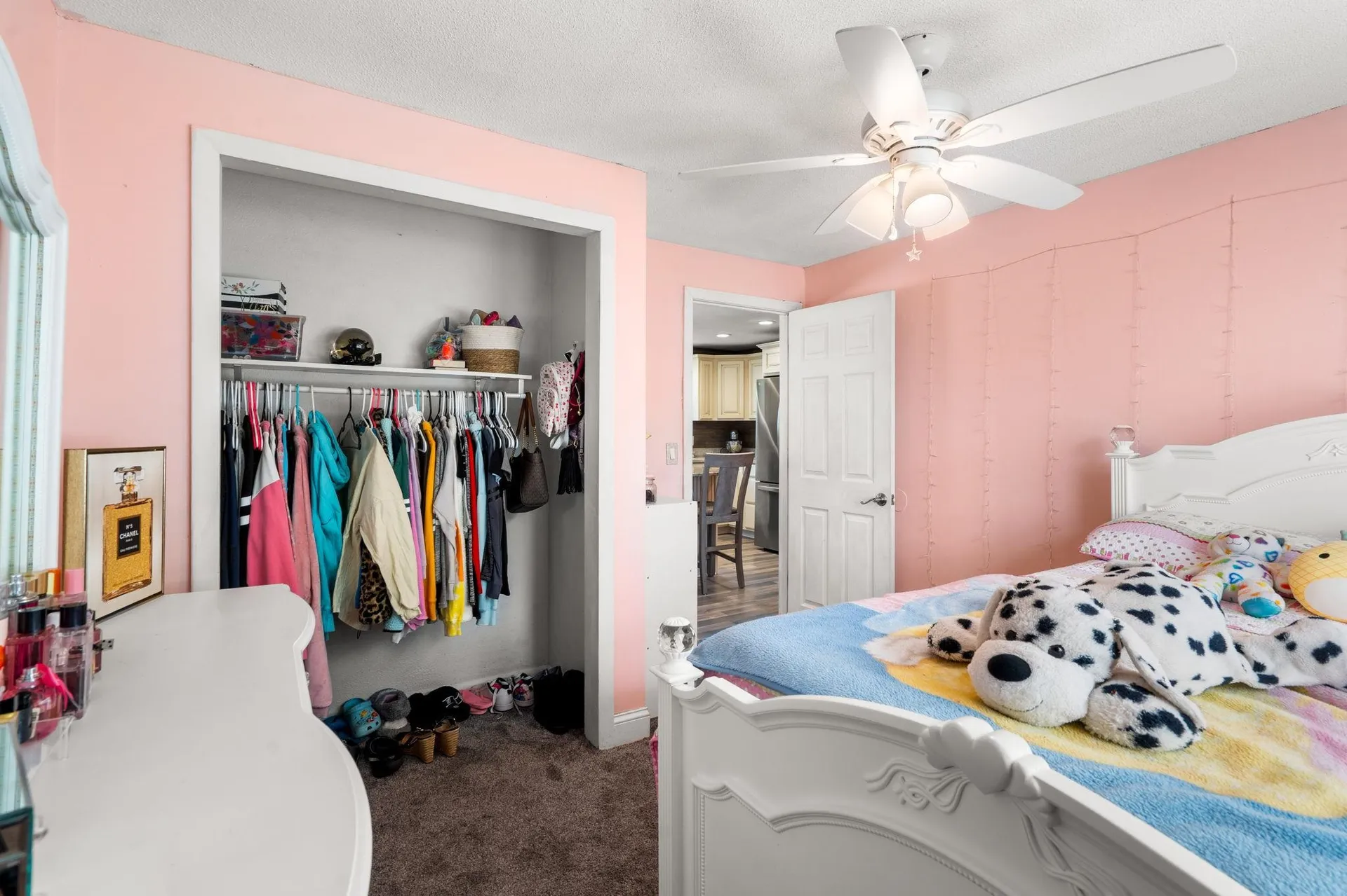 17 Cedar Street Hudson NH 03051