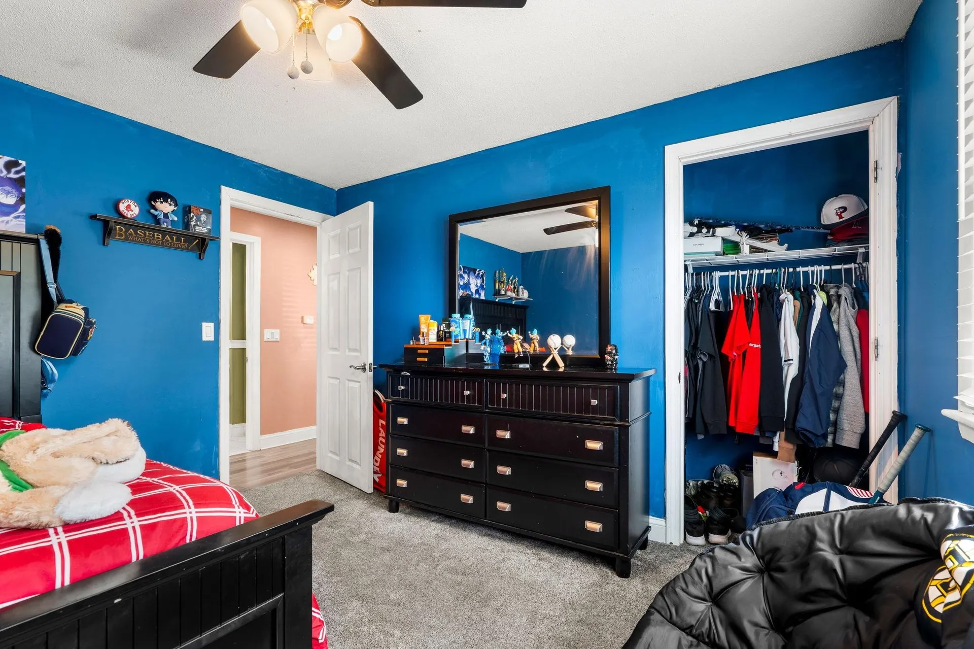 17 Cedar Street Hudson NH 03051