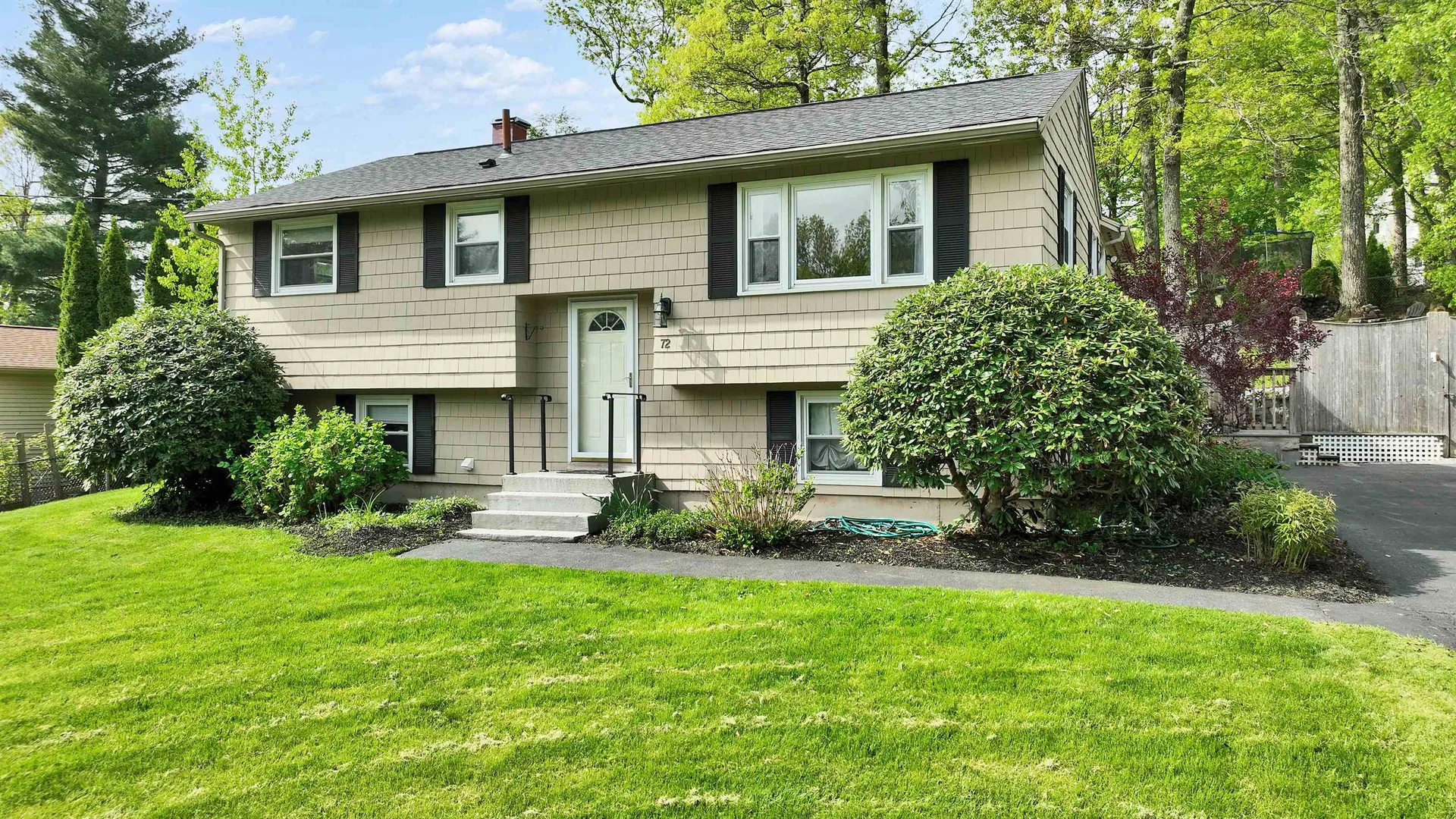 72 Wethersfield Road Nashua NH 03062