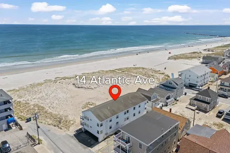 14 Atlantic Avenue Hampton NH 03842