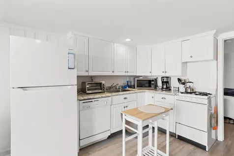 14 Atlantic Avenue Hampton NH 03842