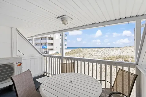 14 Atlantic Avenue Hampton NH 03842