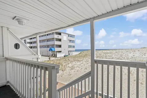 14 Atlantic Avenue Hampton NH 03842