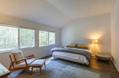 176 Pratt Bridge Road Jamaica VT 05343