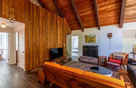 176 Pratt Bridge Road Jamaica VT 05343
