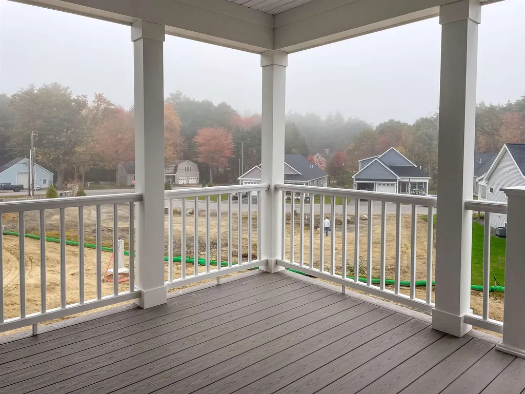 73 Mulberry Lane Epping NH 03042