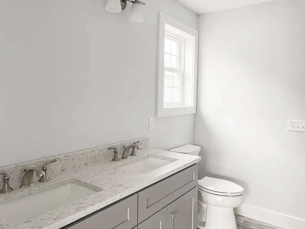 73 Mulberry Lane Epping NH 03042
