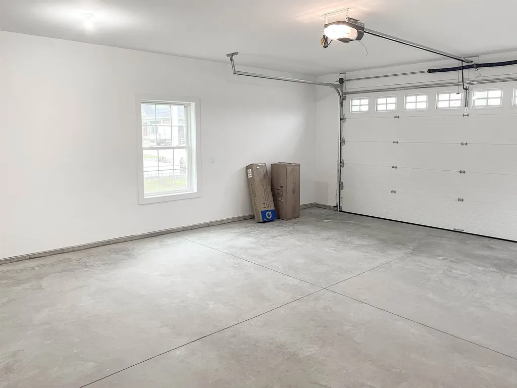 73 Mulberry Lane Epping NH 03042