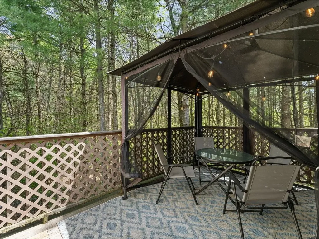 588 Route 7 South Milton VT 05468