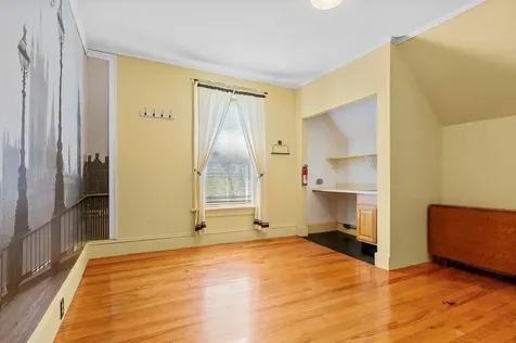 68 Bunker Hill Street Lancaster NH 03584
