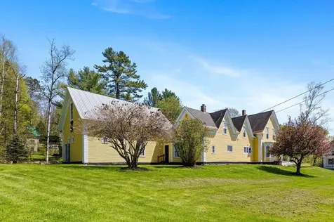 68 Bunker Hill Street Lancaster NH 03584