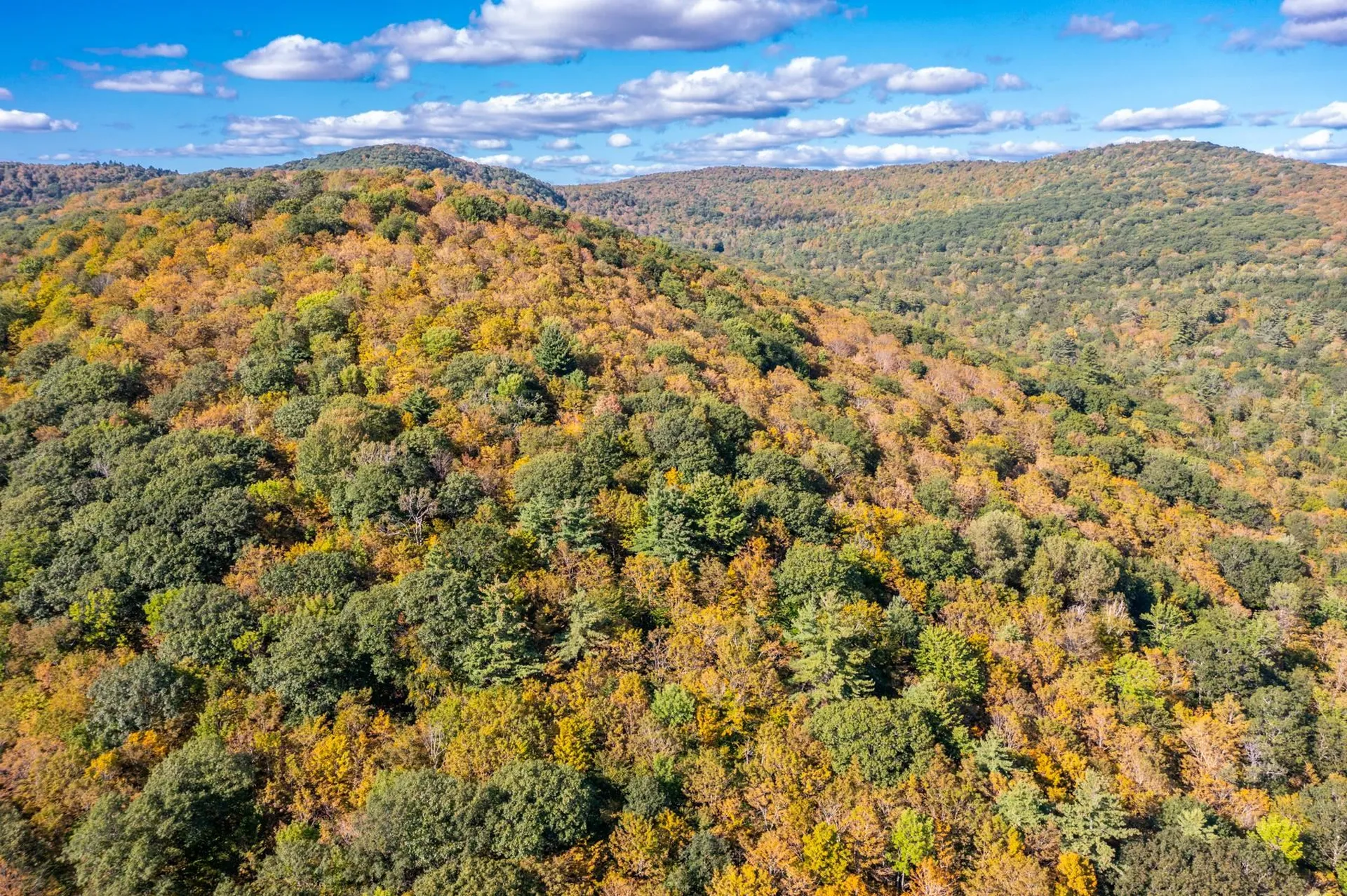 00 Granite Ledge Pomfret VT 05059