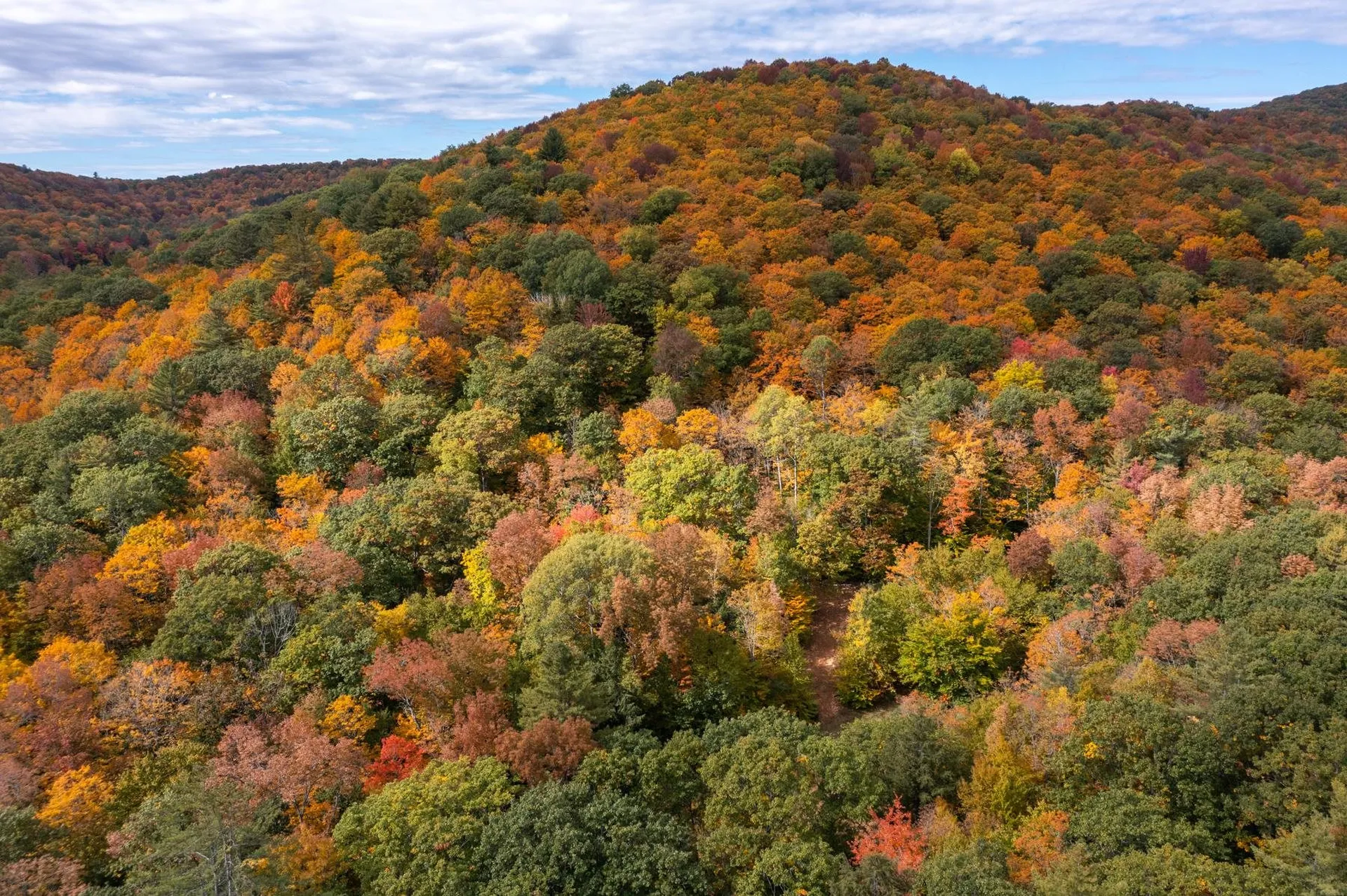 00 Granite Ledge Pomfret VT 05059