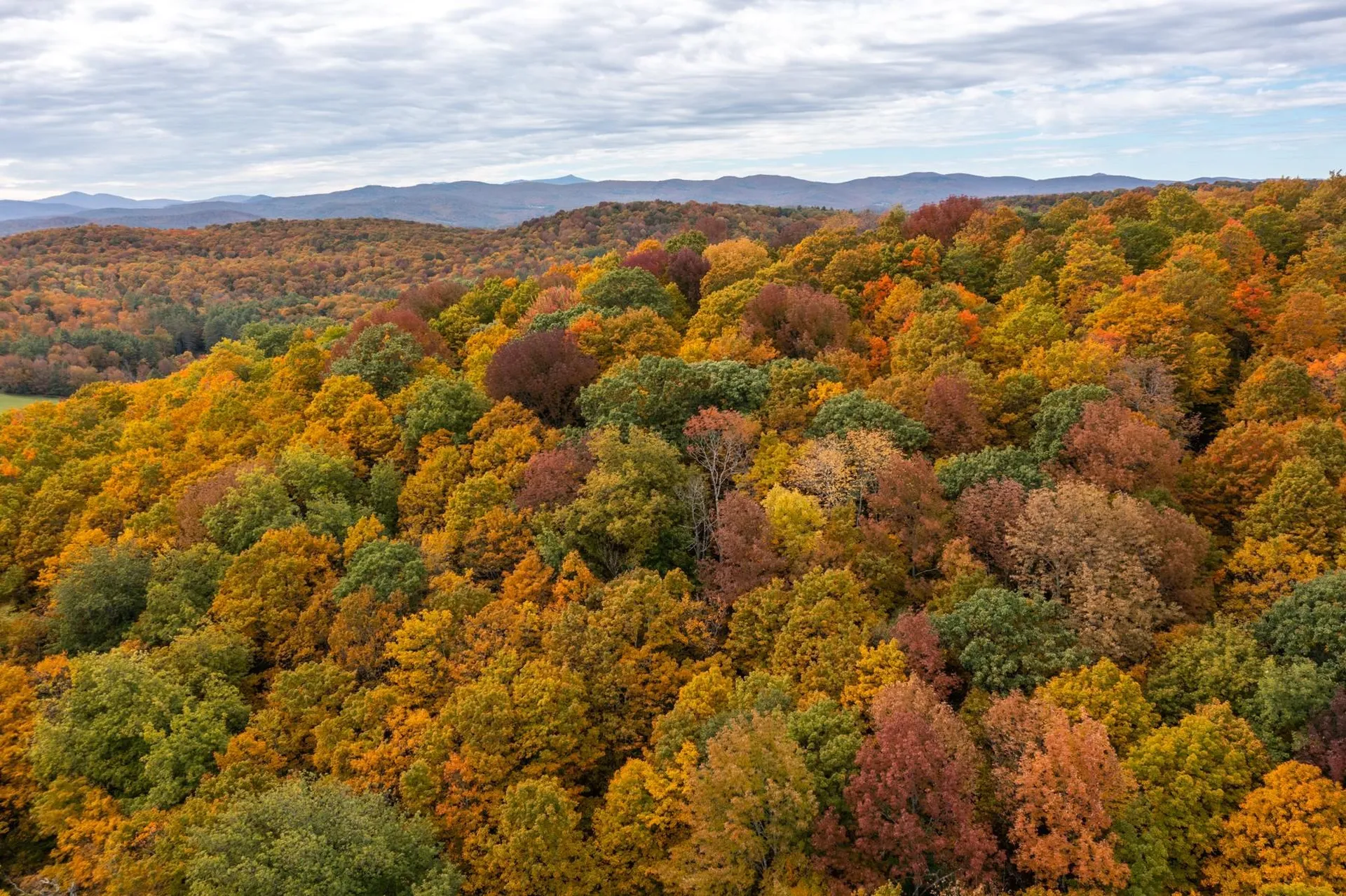 00 Granite Ledge Pomfret VT 05059
