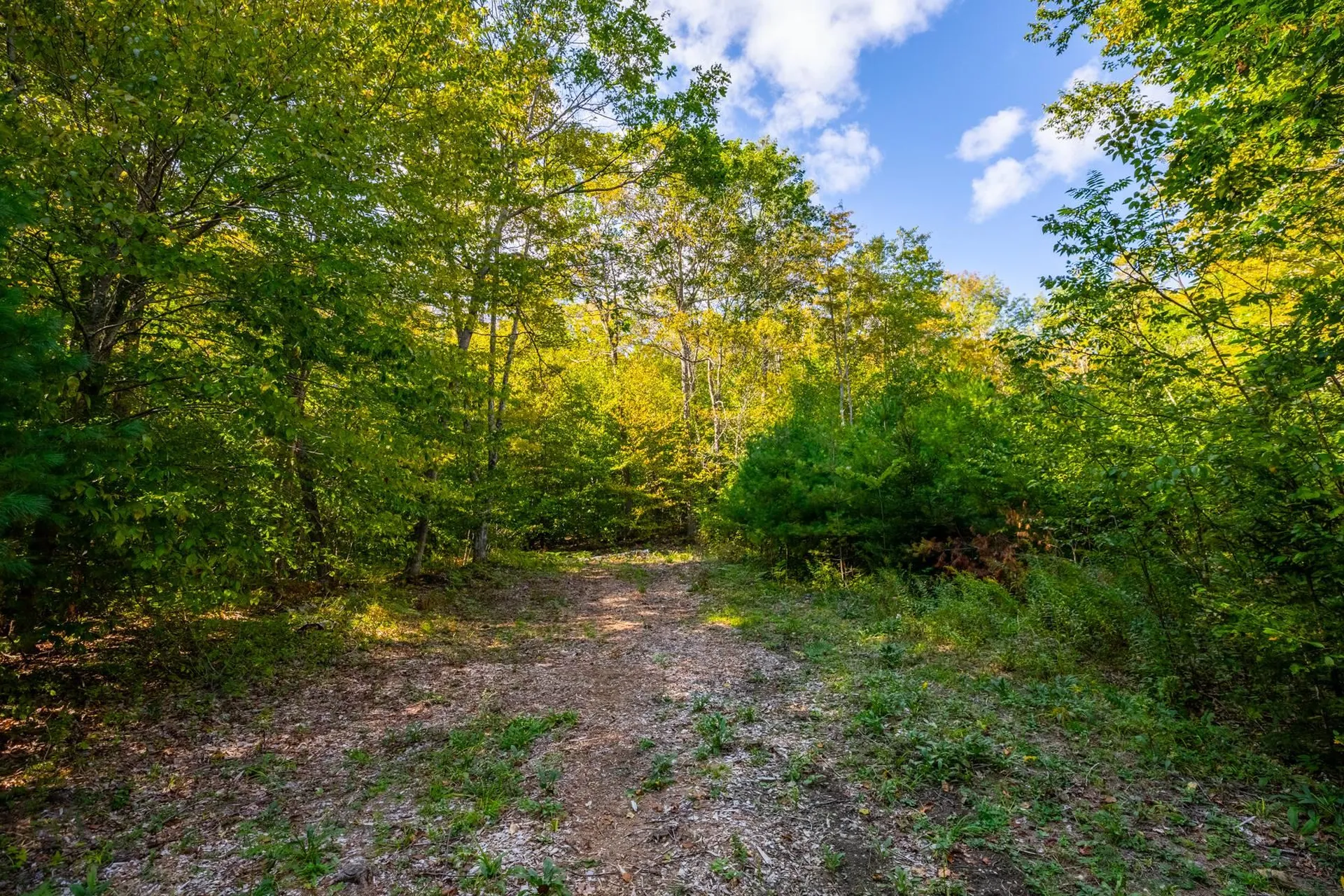 00 Granite Ledge Pomfret VT 05059