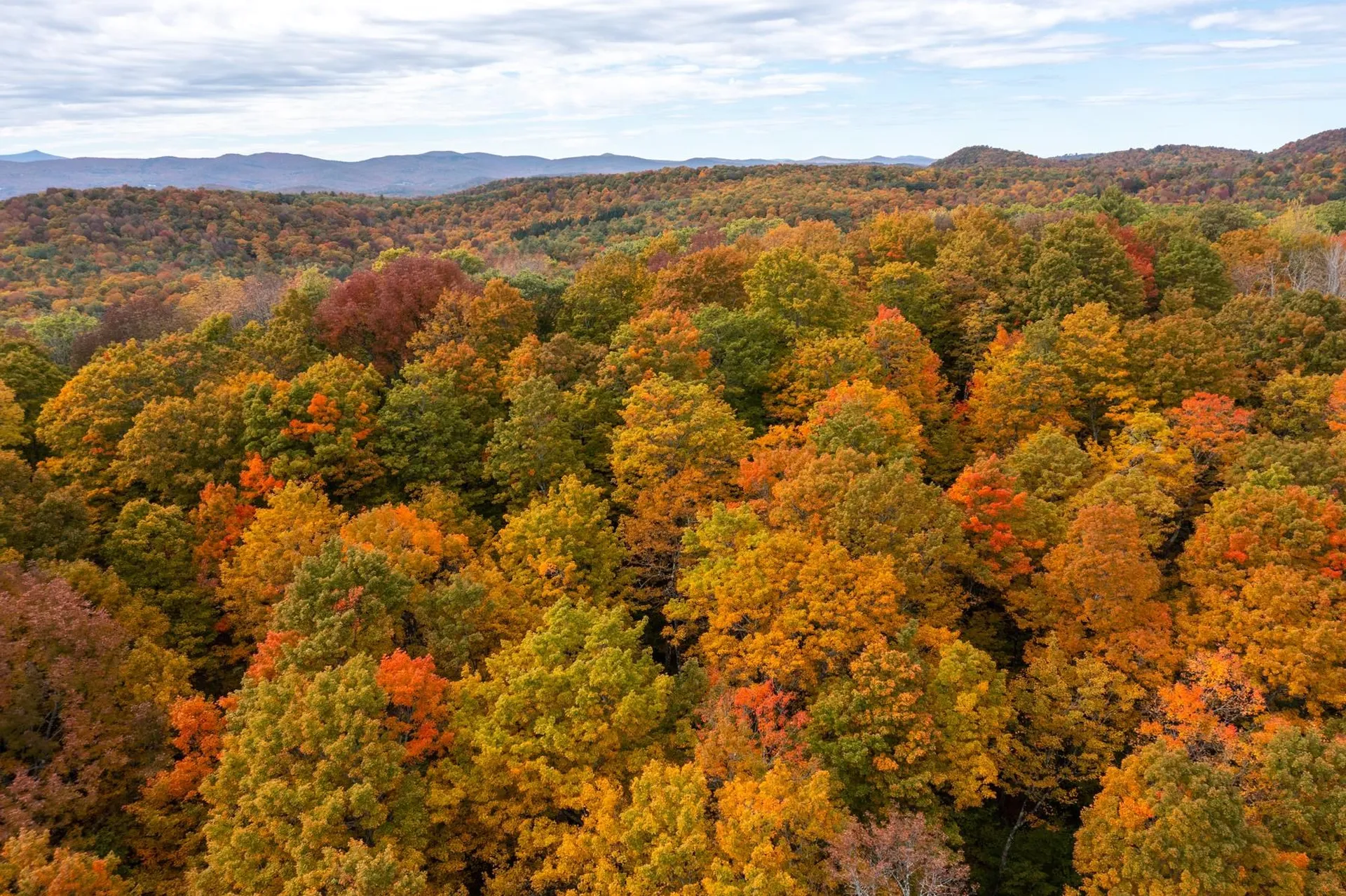 00 Granite Ledge Pomfret VT 05059