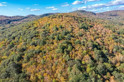 00 Granite Ledge Pomfret VT 05059