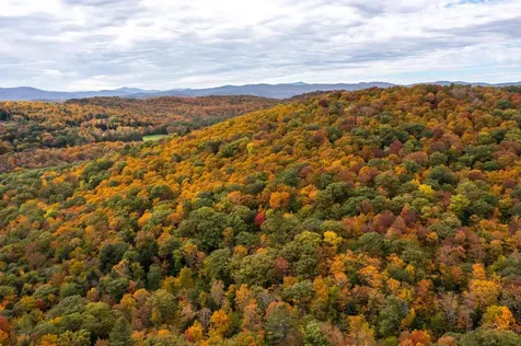 00 Granite Ledge Pomfret VT 05059