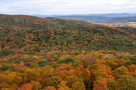 00 Granite Ledge Pomfret VT 05059