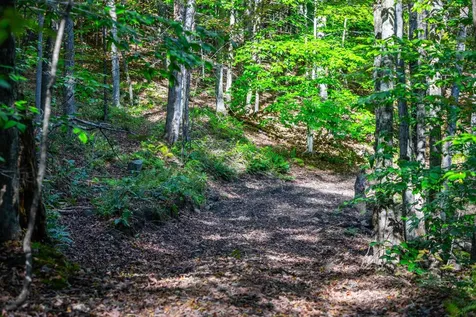 00 Granite Ledge Pomfret VT 05059