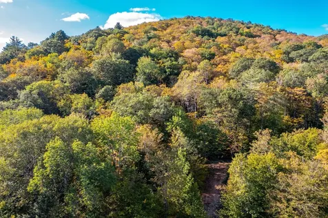 00 Granite Ledge Pomfret VT 05059