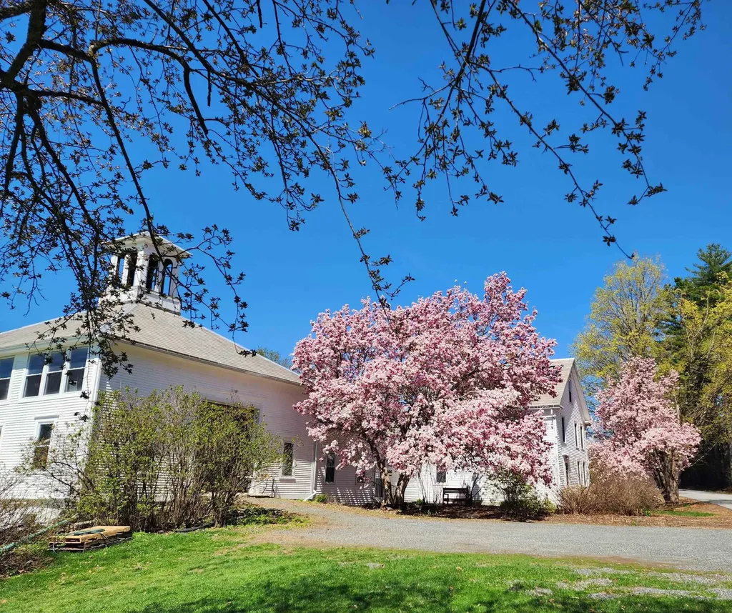 890 River Road Westmoreland NH 03467