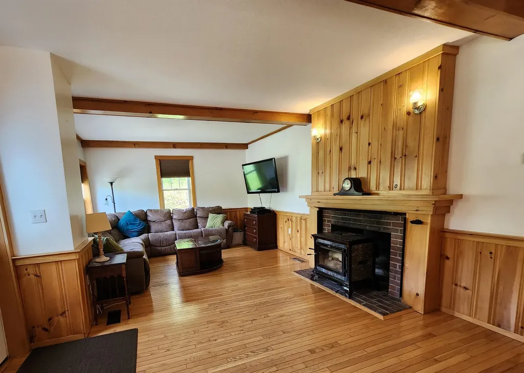 890 River Road Westmoreland NH 03467