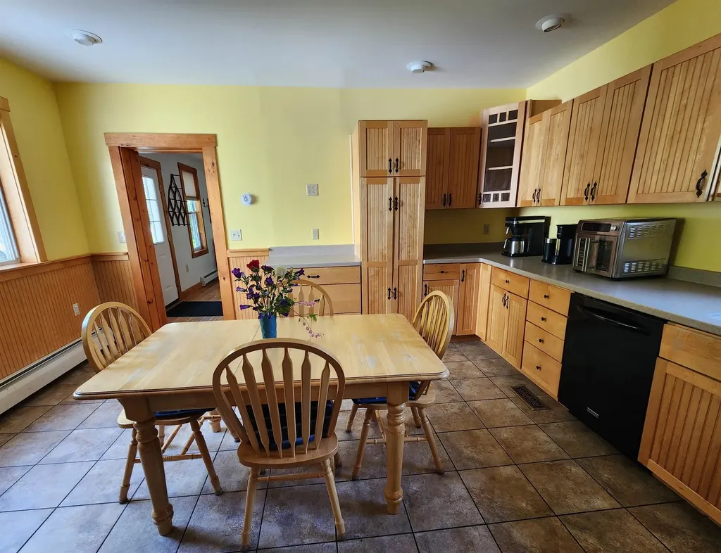 890 River Road Westmoreland NH 03467