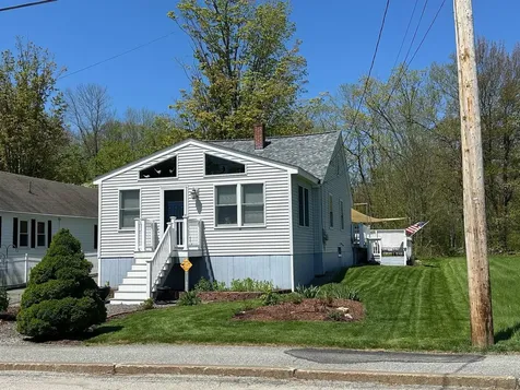 21 Oak Street Jaffrey NH 03452
