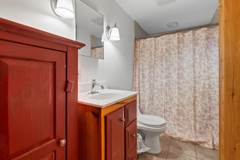 55-56 Whitehouse Road Loudon NH 03307