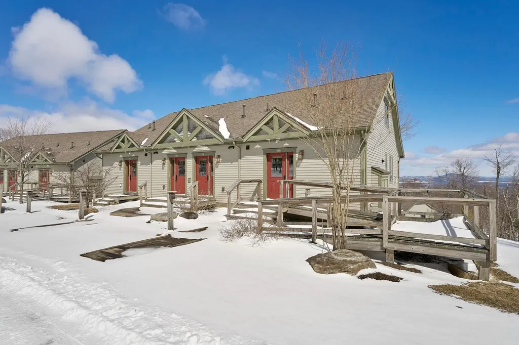 196 Stateside Road Jay VT 05859