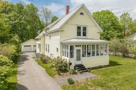 9 Pearl Street Lebanon NH 03784