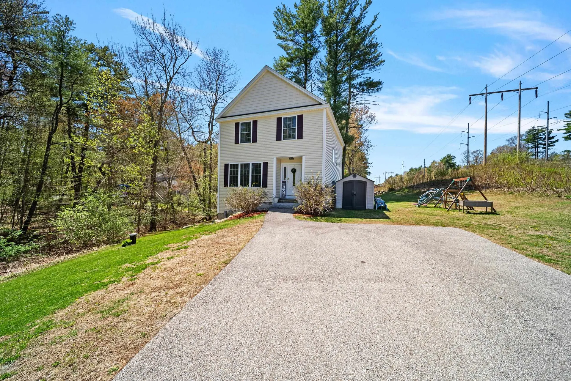 26 Scenic Drive Derry NH 03038