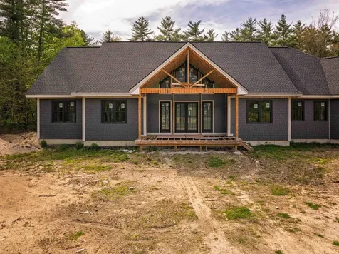 396/400 Gulf Road Dover NH 03820