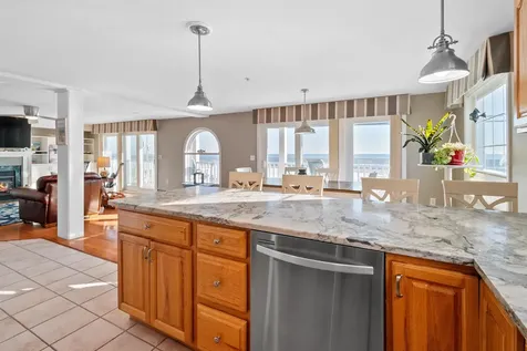 605 Ocean Boulevard Hampton NH 03842