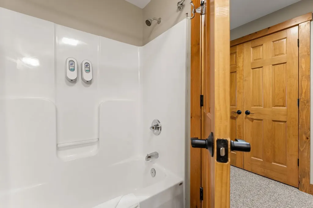 196 Stateside Road Jay VT 05859