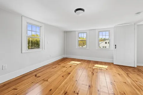 54 Newton Road Plaistow NH 03865
