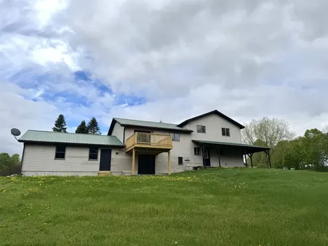 141 Meadow Lane Circle Troy VT 05859