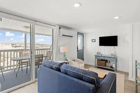 14 Atlantic Avenue Hampton NH 03842