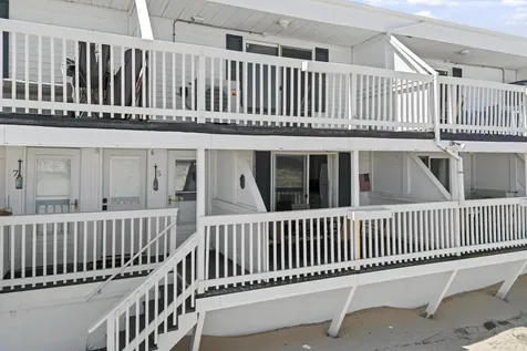 14 Atlantic Avenue Hampton NH 03842