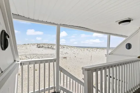 14 Atlantic Avenue Hampton NH 03842