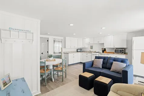 14 Atlantic Avenue Hampton NH 03842