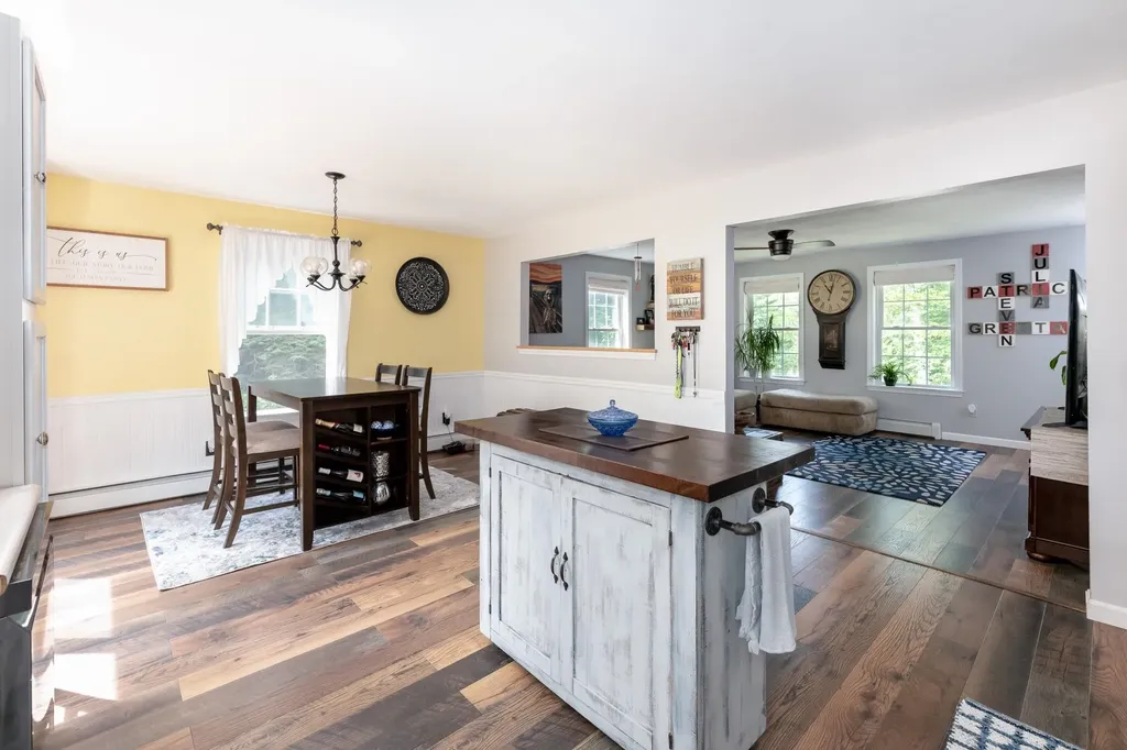 851 Beach Pond Road Wolfeboro NH 03894
