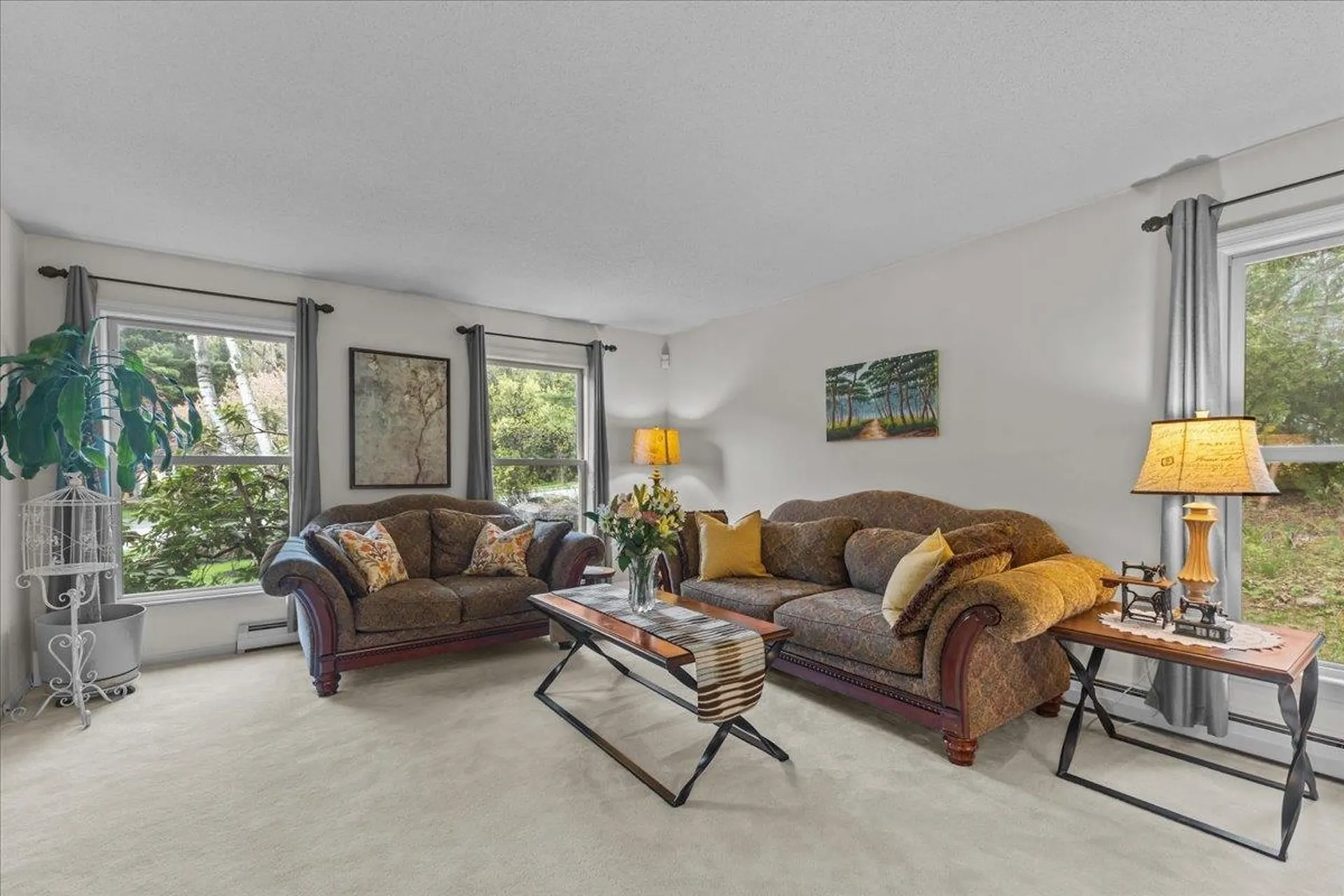 28 Pheasant Way South Burlington VT 05403