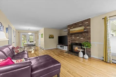 28 Pheasant Way South Burlington VT 05403