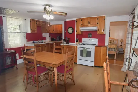 15 Main Street Sunapee NH 03782
