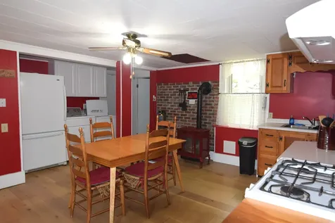 15 Main Street Sunapee NH 03782