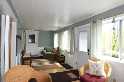 15 Main Street Sunapee NH 03782